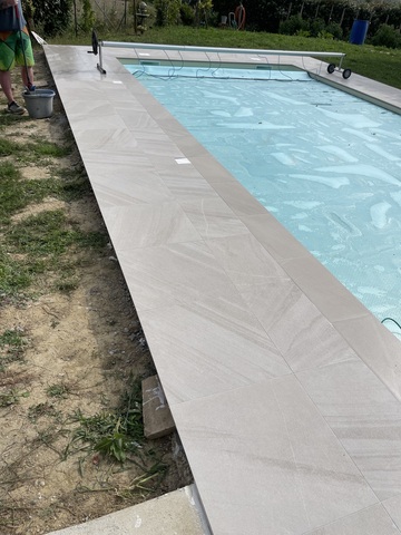 Rénovation terrasse et margelle à Mongiscard
